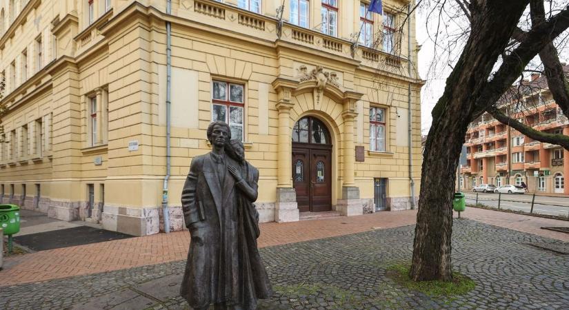 Mindkét szegedi elit gimnázium javított országos helyezésén