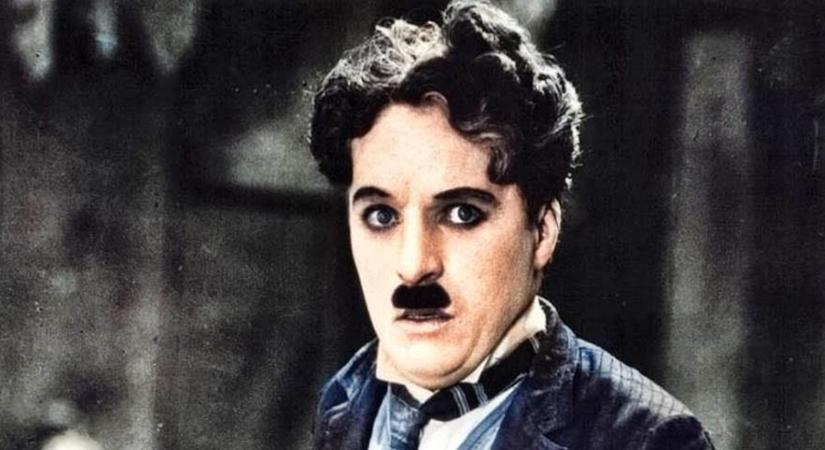 Charlie Chaplin lányunokája gyönyörű nő lett: friss fotókon a 38 éves Oona Chaplin