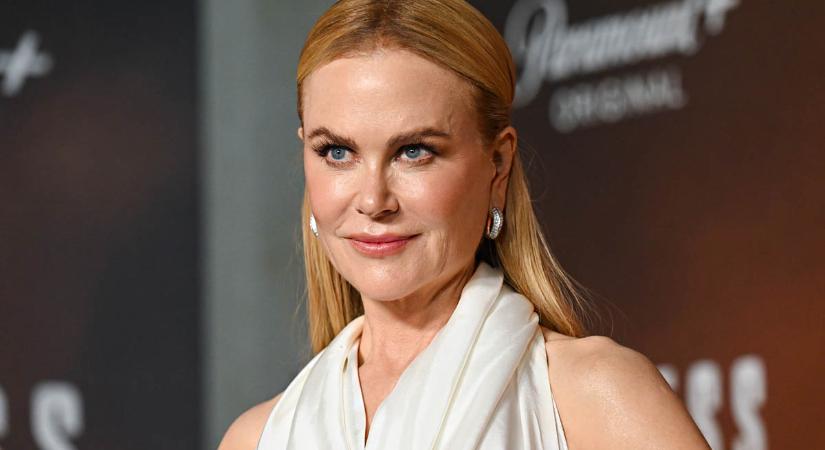 A hét szettje: az 57 éves Nicole Kidman merészebb stílusra váltott, és nagyon betalált