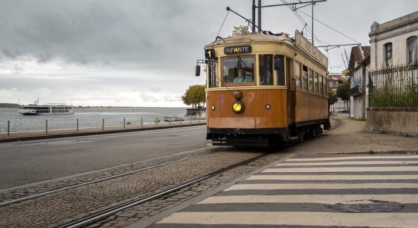 Családi kirándulás Portóban: fedezd fel a villamosok történelmét!