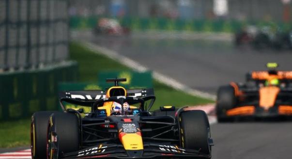 „Felháborító, nevetséges” – csalódott Verstappenben az ex F1-es