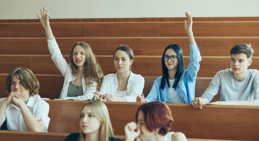 Ösztöndíjra pályázhatnak a solti diákok