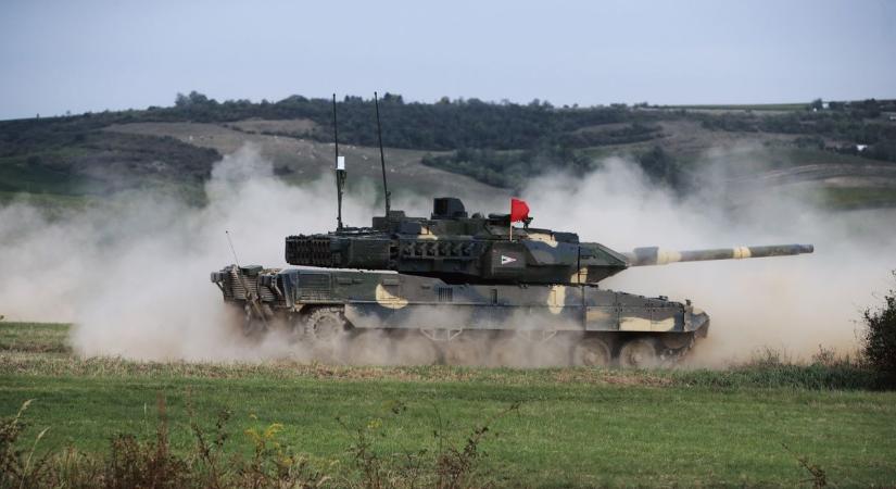 Horvátország ötven Leopard 2A8-as harckocsit vásárol Németországtól