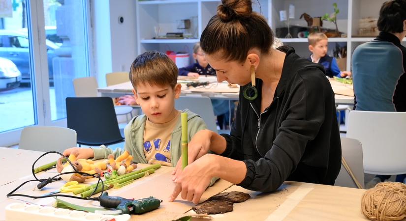 Elképesztően kreatív és szabad! – Finn tanítási módszert hozott haza három magyar építész