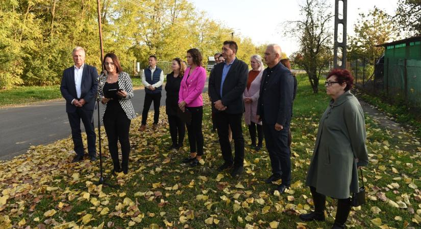 A felújított utakkal élhetőbb a város