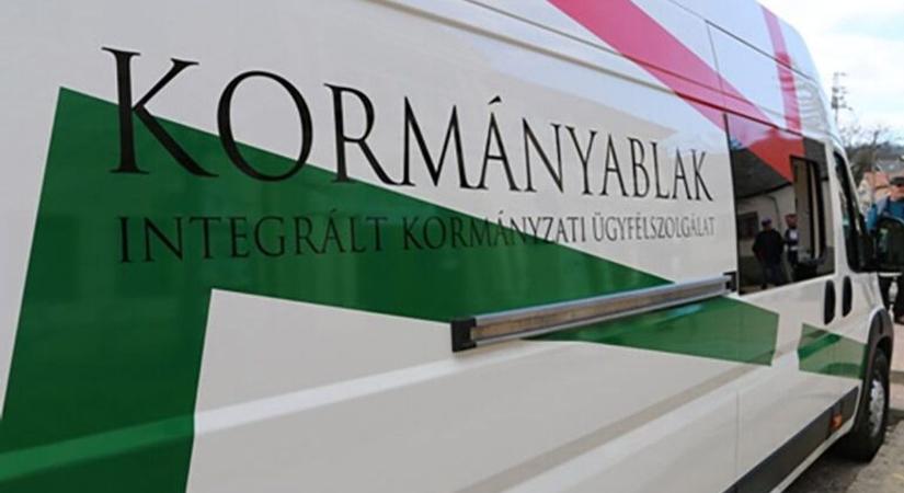 Busszal érkezik a kormányablak Kecskédre