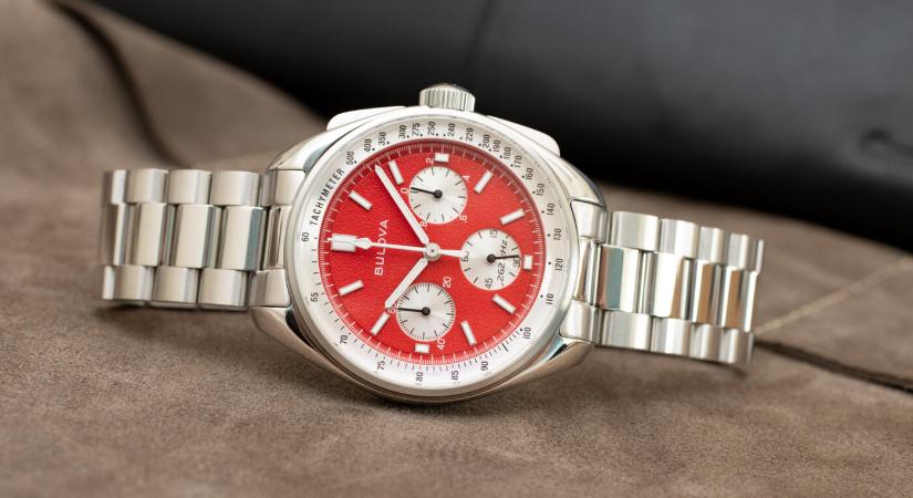 A vérhold ihlette – Bulova Lunar Pilot Blood Moon