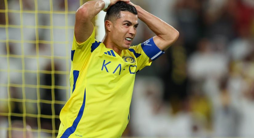 Ronaldo a tizenegyese után jön egy új telefonnal az egyik szurkolónak