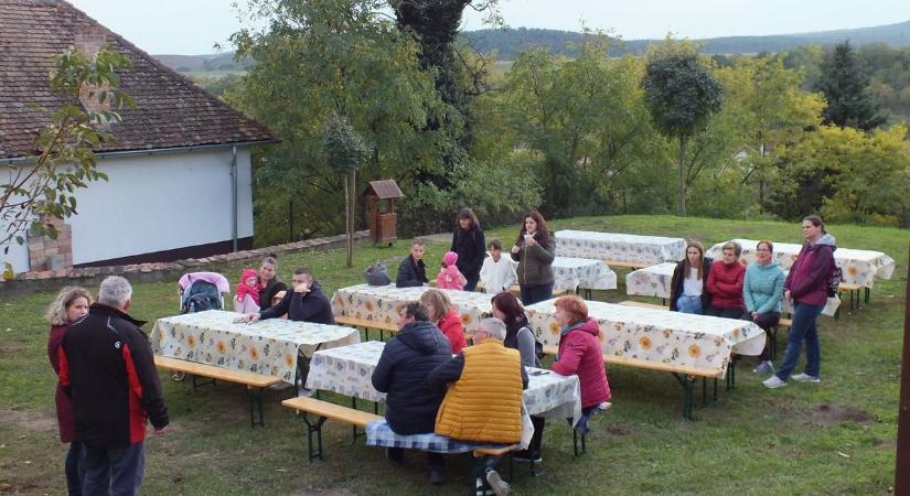 Már a bajnaiak is tudják: nemcsak a kastélyt érdemes felkeresni a településen