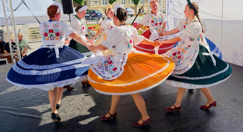 35 éves a Hajnalcsillag Néptáncegyüttes - Jubileumi néptáncgála Kőszegen