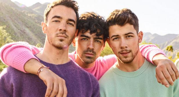 Gond van a Jonas Brothersszel? Emiatt akadtak ki Nickre a testvérei