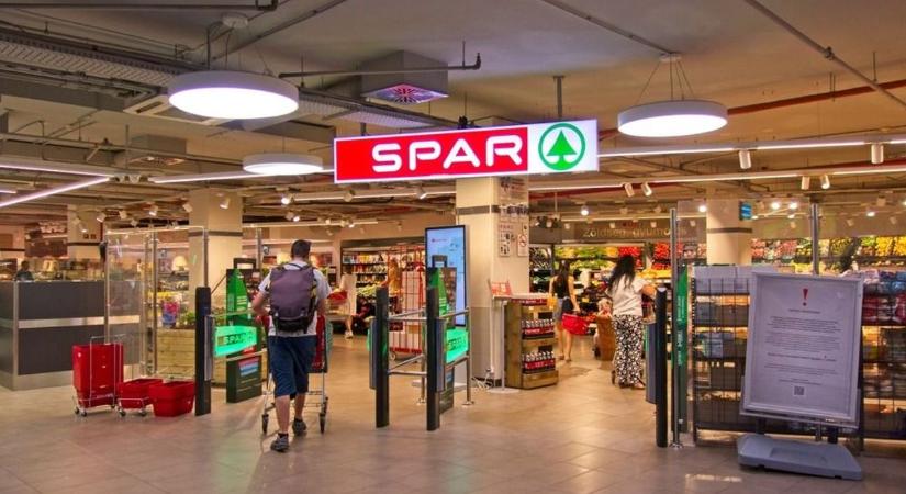 Döntött a kormányhivatal a Spar-bolt bezárásáról: elszaporodtak az egerek – az összes élelmiszert meg kellett semmisíteni