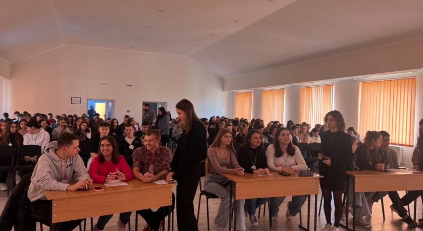 Tudásfesztivál a Rákóczi-főiskola Felsőfokú Szakképzési Intézetében