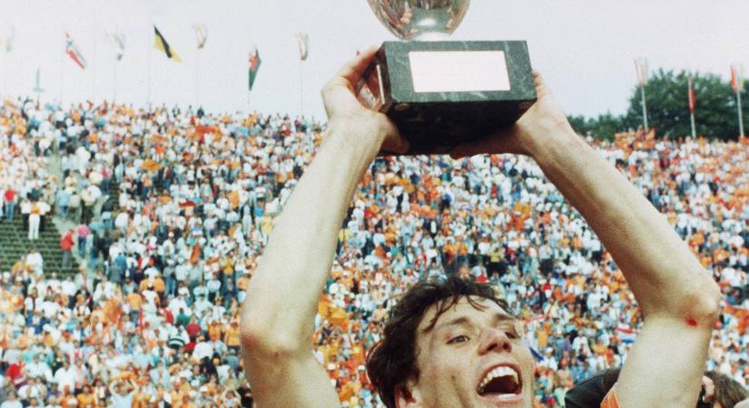 60 éves minden idők egyik legjobb csatára, Marco van Basten