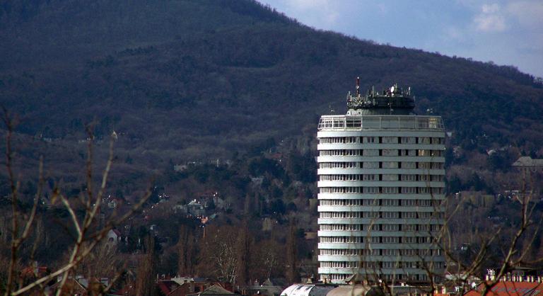 Lebontják a Körszállót, Budapest egyik legikonikusabb épületét