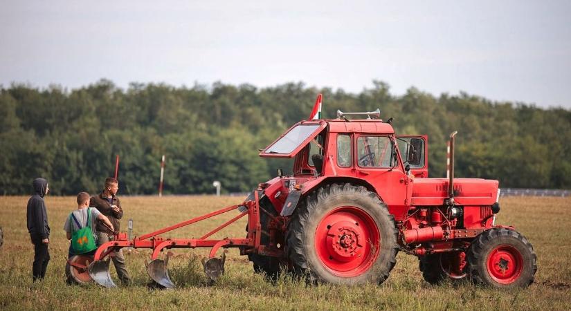 Megvédik a hazai gazdákat és a nekik járó forrásokat