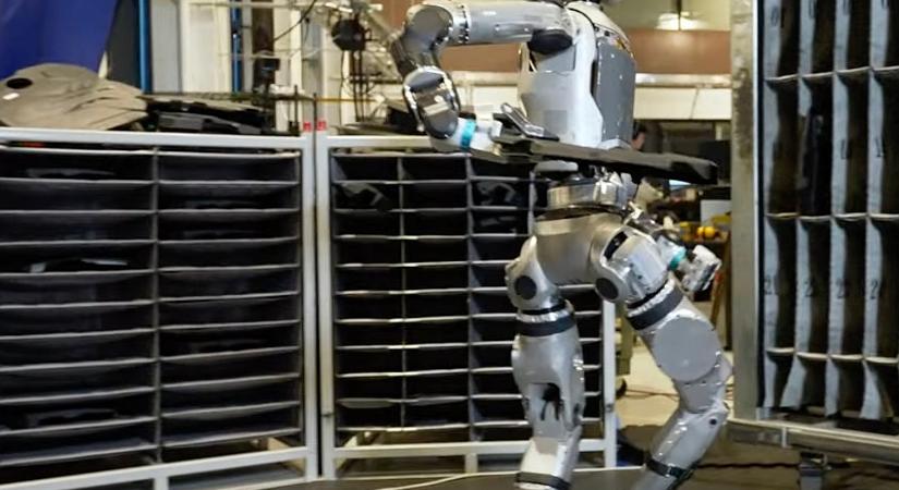 Megdöbbentően mozog a Boston Dynamics új robotja