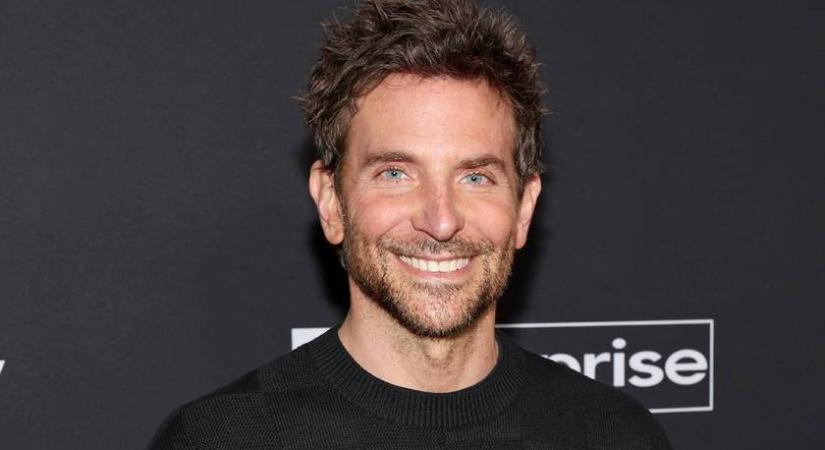 Bradley Cooper 7 éves lánya jó sokat nőtt: Lea apja kék szemeit örökölte