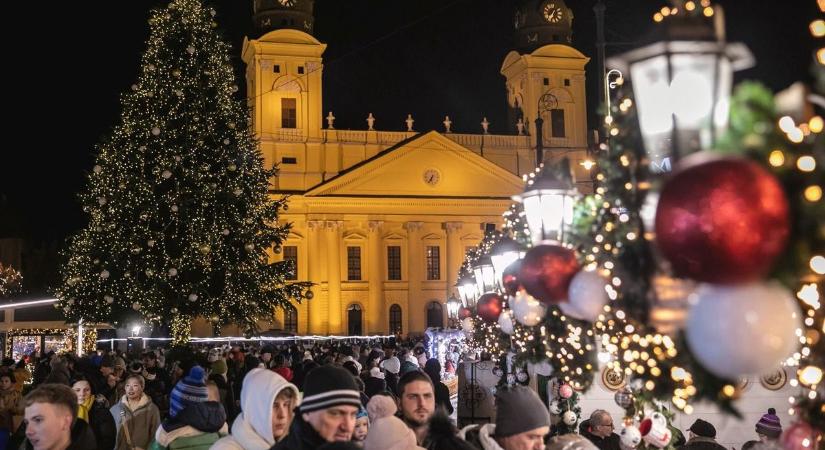 Az advent már a nyakunkon, de vajon idén lesz utcabál szilveszterkor Debrecen főterén?