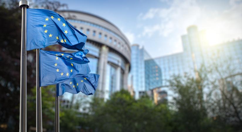 Nagyot csökkenhet az EU versenyhátránya az áramárak területén Kínával és Amerikával szemben