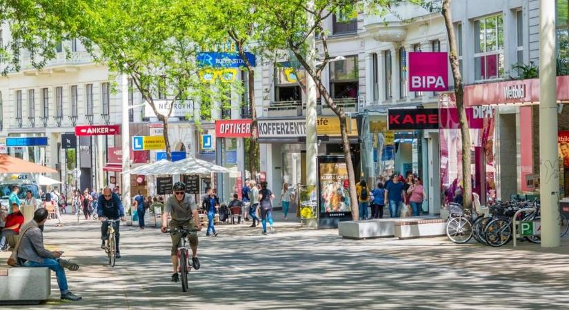 Ledöbbent Ausztria, hogy száguldanak a keleti szomszédok