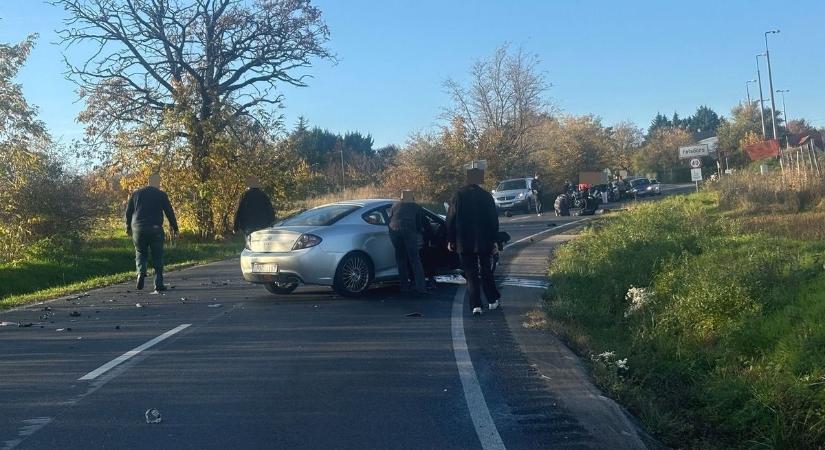 Vérfagyasztó fotók a Balatonnál történt halálos motorbalesetről - galéria