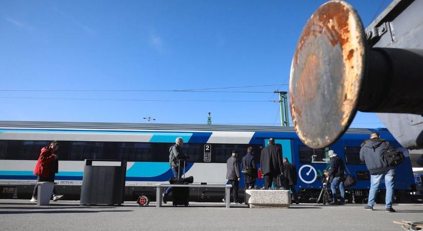 Meghosszabbították a türelmi időszakot február elejéig