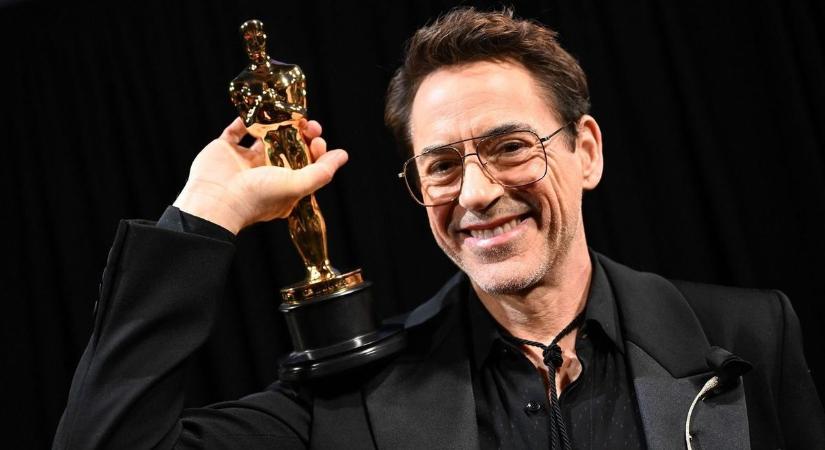 Robert Downey Jr. ősei a tatai temetőben nyugszanak  videó