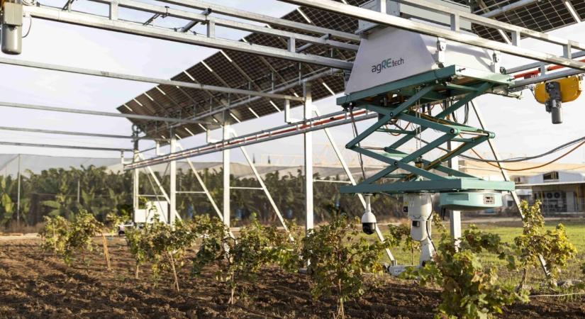 Videó: gyárakká változtatja a földeket ez a robotizált agrofotovoltaikus rendszer