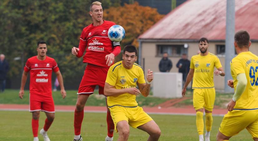 Megint nem kaptak gólt a veszprémi futballisták