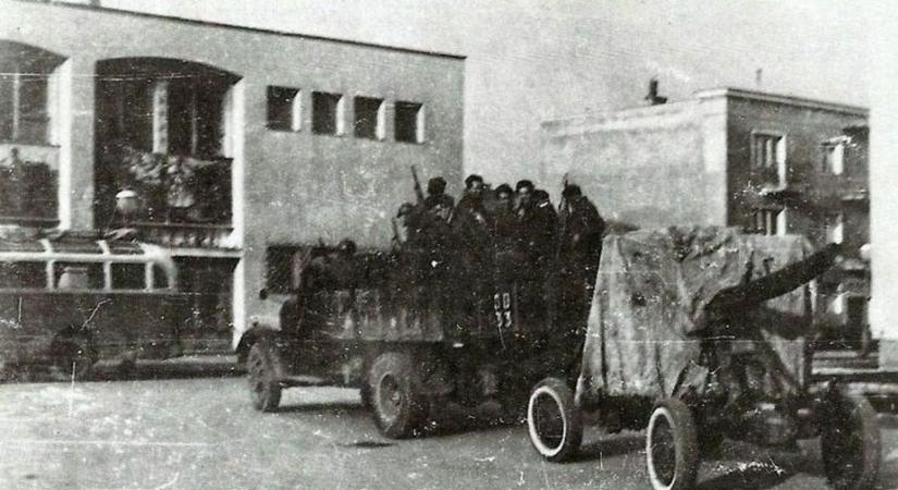 Sztálinváros 1956 avagy forradalom egy kisvárosban