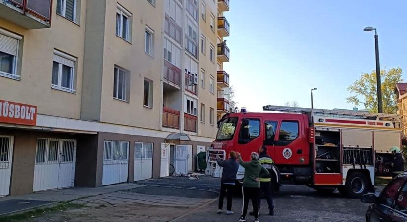 Riadalom és félelem keveredett a fojtogató füsttel