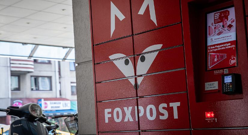 Na még csak ez hiányzott, karácsony előtt drágít a Foxpost