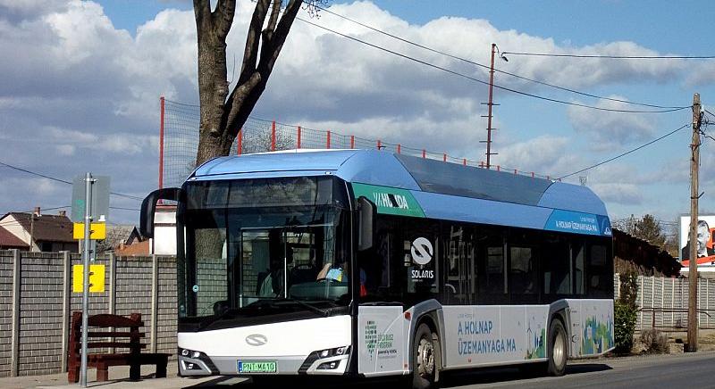 Téli körülmények között is tesztel hidrogénes buszt a Volánbusz