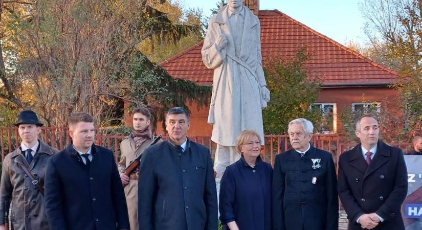 Szili Katalin: November 4. üzenete, hogy ki kell állnunk a szabadságunkért