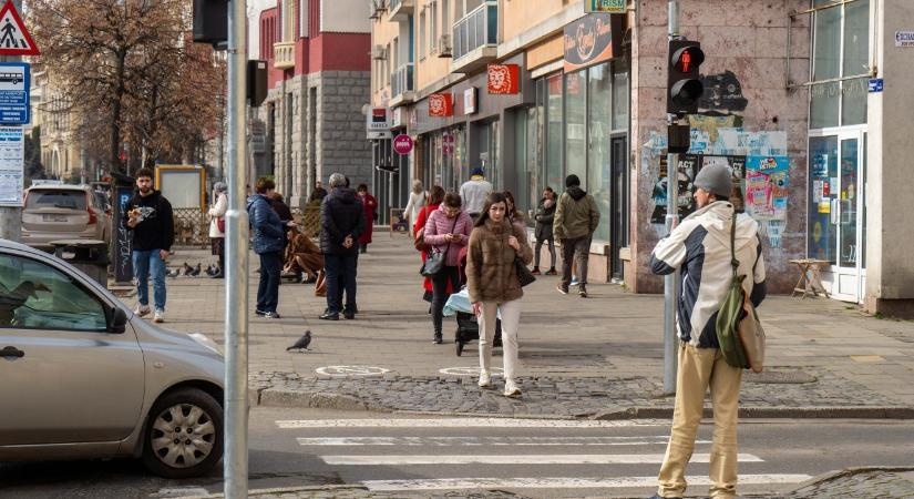 Kiderült, hogy hány másodpercet kell várniuk a marosvásárhelyieknek az okosjelzőlámpák zöld jelzésére