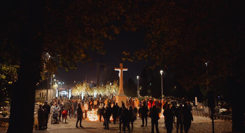 Száz évvel ezelőtti arculatát kapta vissza a kassai köztemető