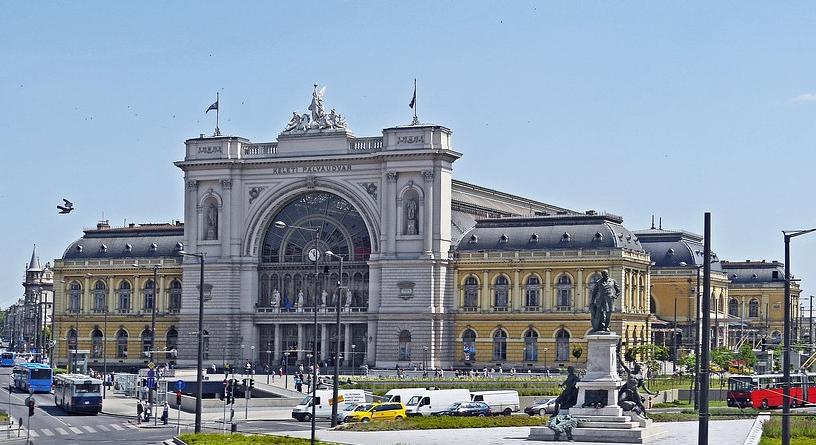 A tervezettnél korábban indult el a Keleti-program, megfiatalodik a főpályaudvar