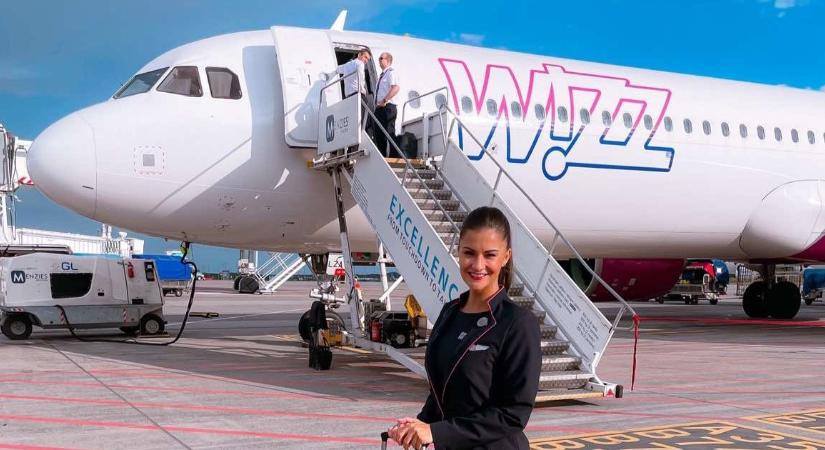 Valóban vannak titkos kódjaik! Terebessy Fanni, a Wizz Air légiutas kísérője elárulta azt, amire minden utas kíváncsi