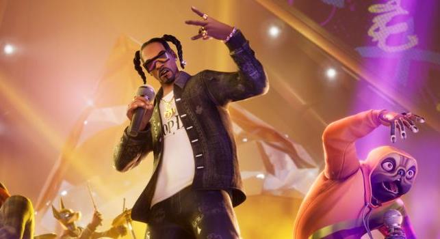 Snoop Dogg menő Fortnite-os ékszerekkel lepte meg Kai Cenatot