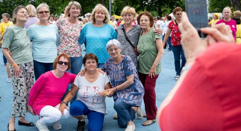 Nyugdíjrendszer: elárulta a kormány, hogy mit tenne a következő 10 évben