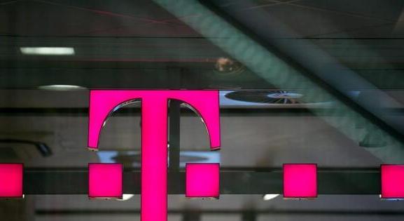 Már 410 az euró, a Deutsche Telekom bitcoint bányászik