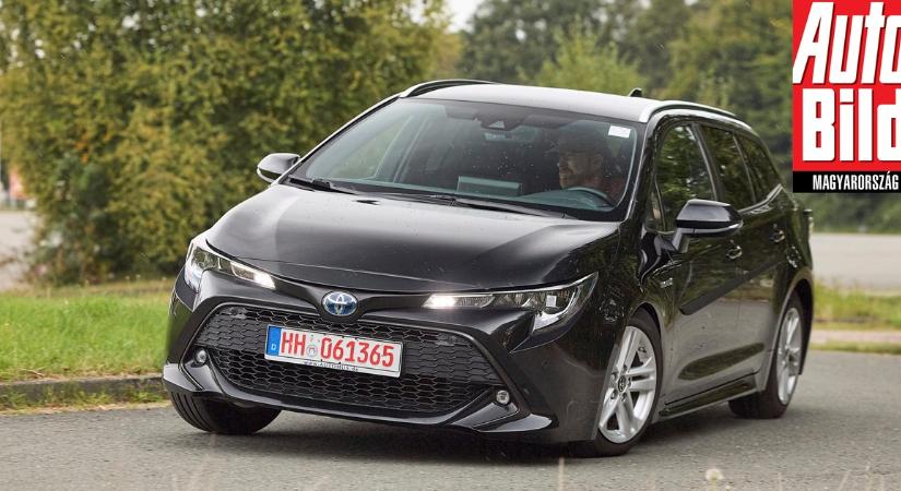 Megéri vagy sem? Így szerepelt a Toyota Corolla kombi a használtautó teszten