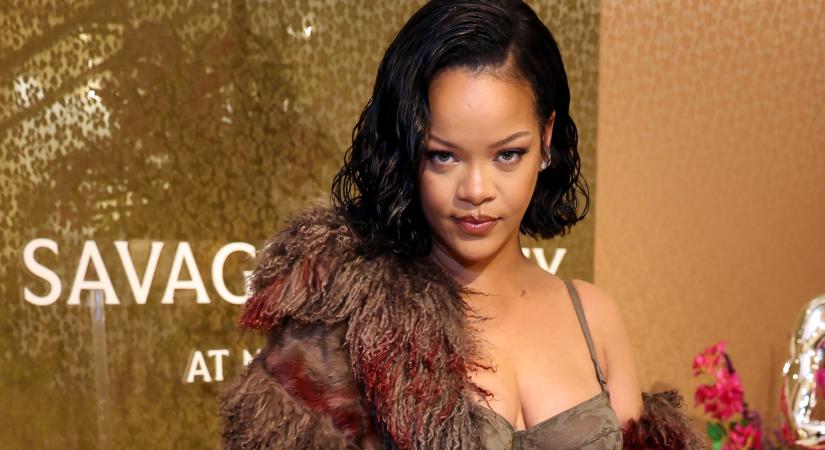 Rihanna hullámos frizurája álmaink bobja