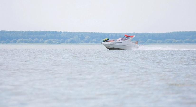 Jó ha tisztában vagy a szabályokkal, ha hajózol a Tisza-tavon