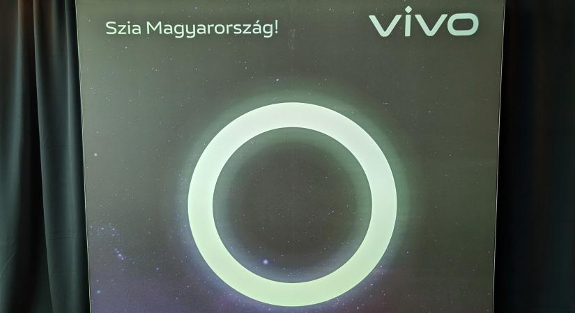 Megjelentek a Vivo telefonjai Magyarországon, ezek az induló árak