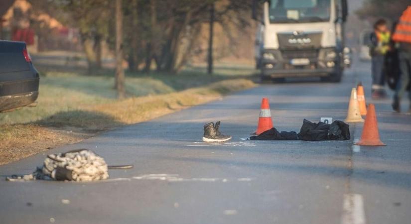 A buszhoz sietett reggel a fiatal lány, akit szinte fékezés nélkül gázolták el a Diószegi úton – videóval!