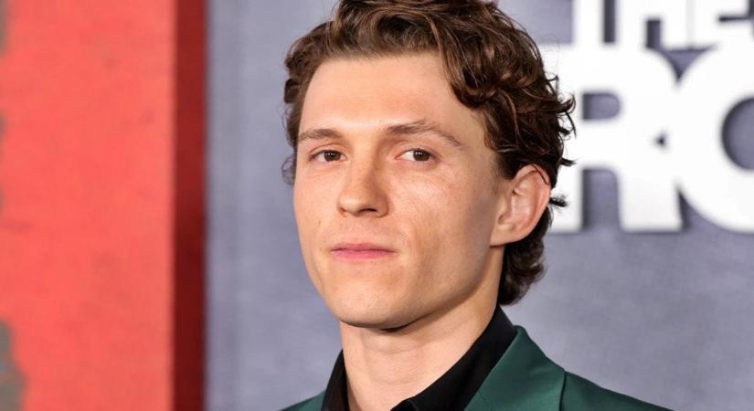 Tom Holland őszintén vallott: nem bírt leállni az ivással, súlyos alkoholfüggőségben szenvedett