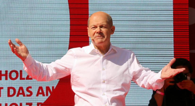 Válságban a német kormánykoalíció, Scholz a jobboldali CDU-val tárgyalna