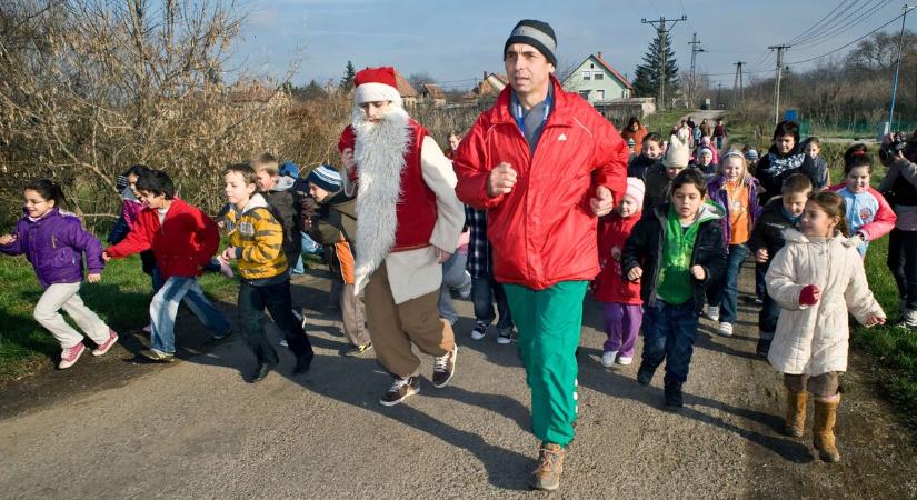 Aki nagyon készül már a Mikulás ünnepére